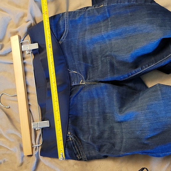 OLD NAVY MATERNITY Jeans 2 Pair Size 2 - Picture 8 of 14